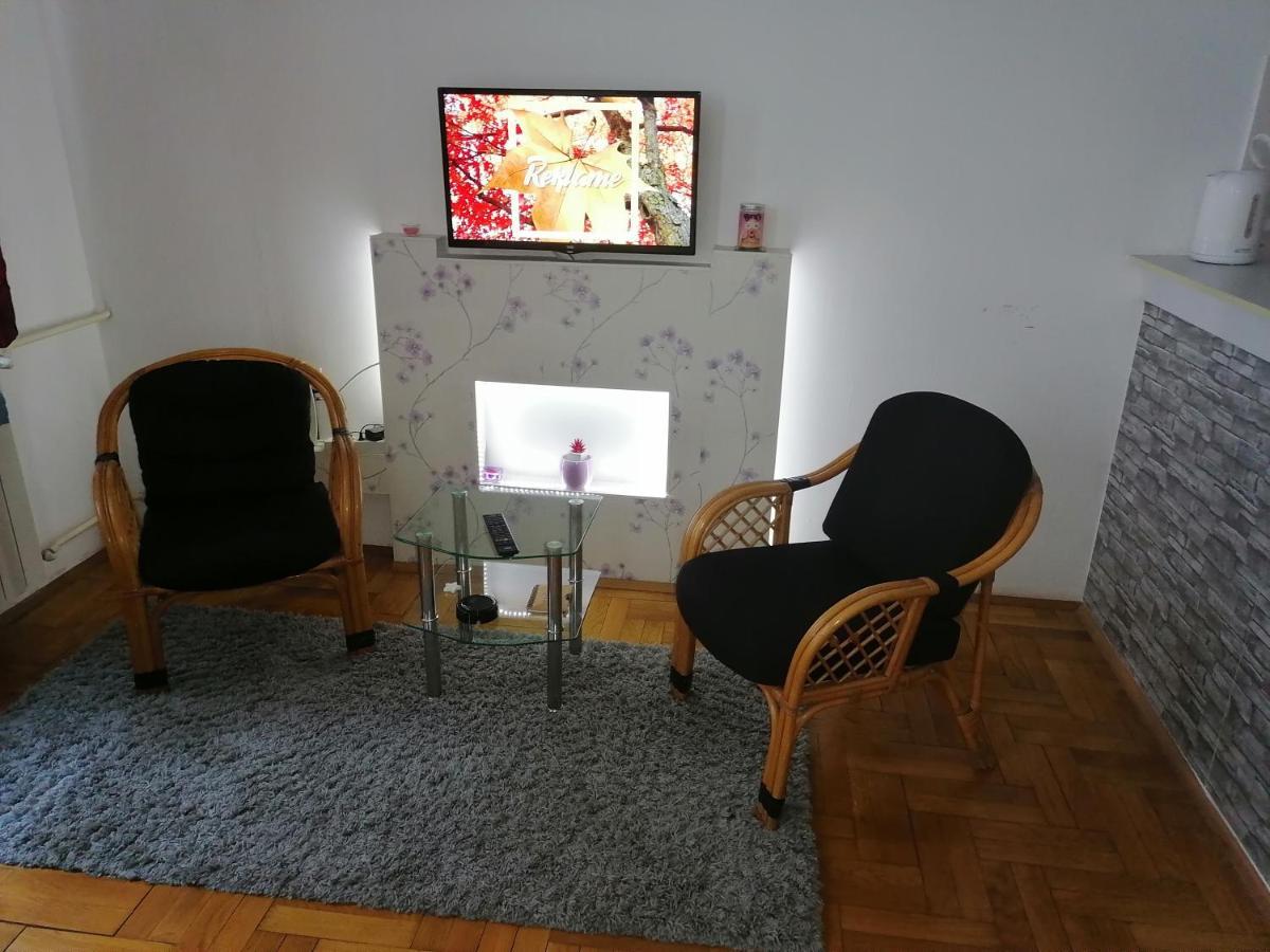 Apartment Aska Belgrad Exterior foto